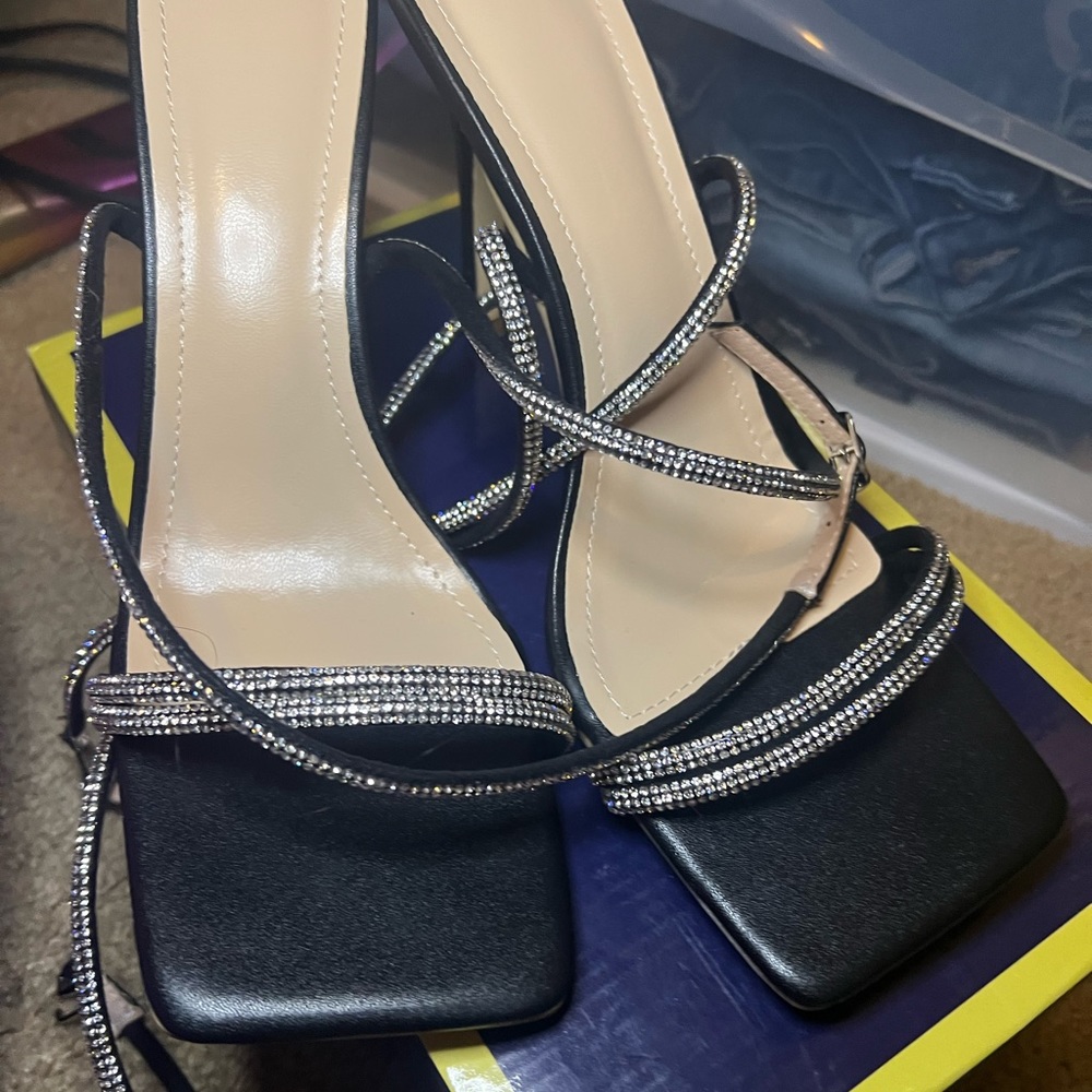 Rhinestone square toe heel shoes